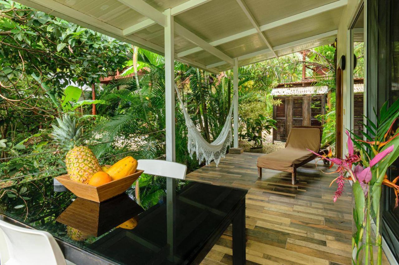 Funky Monkey Lodge Playa Santa Teresa  Экстерьер фото