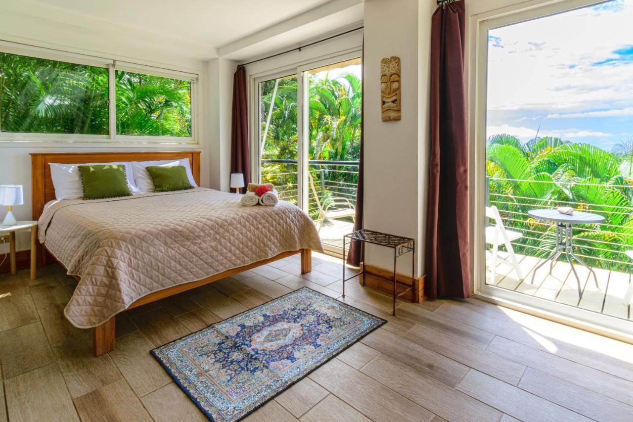 Funky Monkey Lodge Playa Santa Teresa  Экстерьер фото