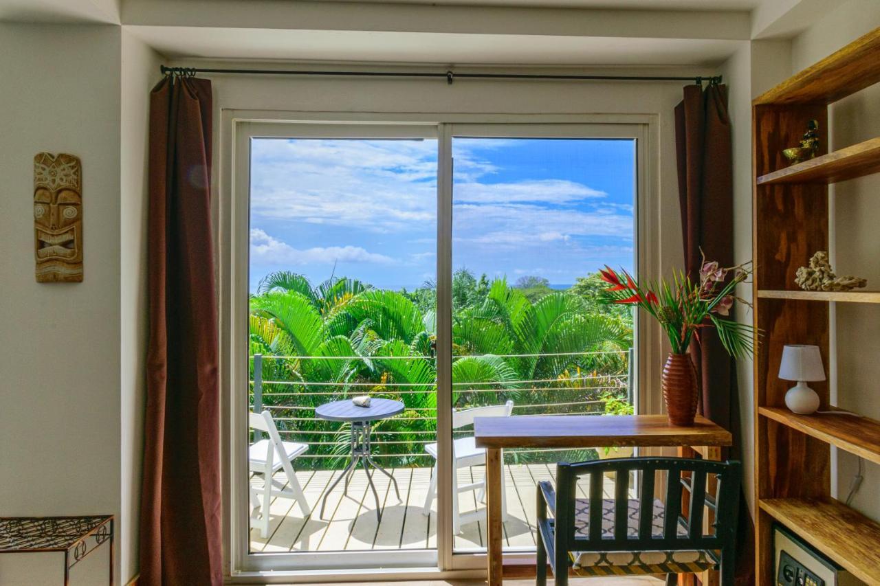 Funky Monkey Lodge Playa Santa Teresa  Экстерьер фото