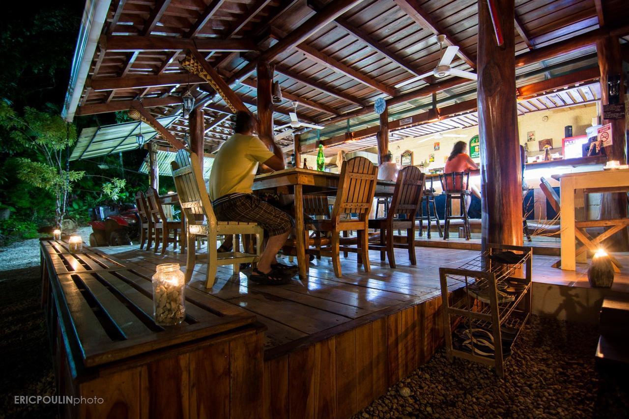 Funky Monkey Lodge Playa Santa Teresa  Экстерьер фото